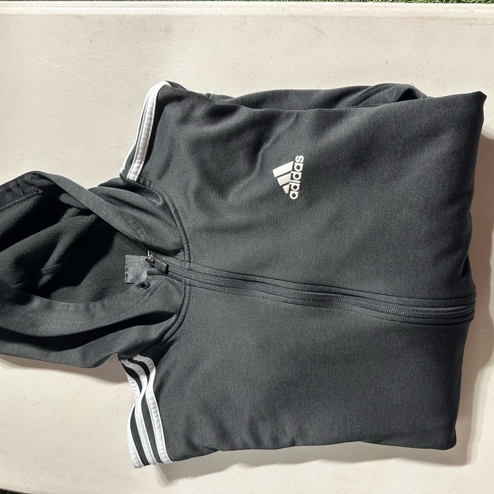 ADIDAS BLACK HOODIE XL